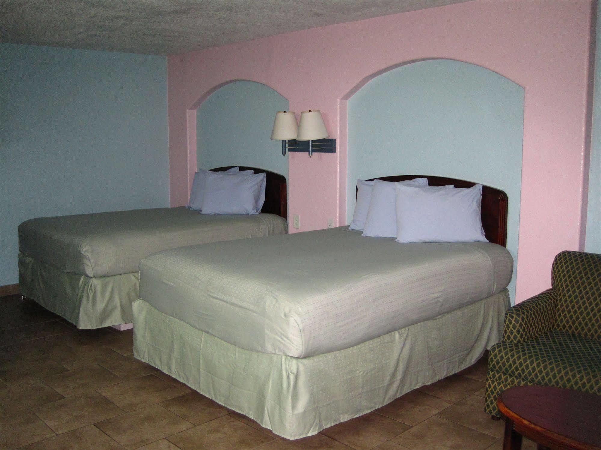 סן אנטוניו Pinn Road Inn And Suites Lackland Afb And Seaworld מראה חיצוני תמונה