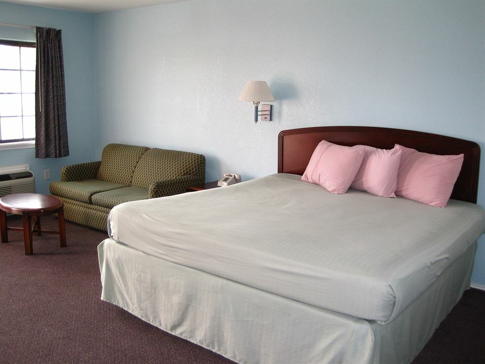 סן אנטוניו Pinn Road Inn And Suites Lackland Afb And Seaworld מראה חיצוני תמונה